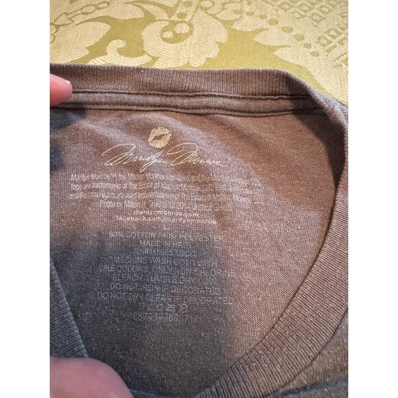 Marilyn Monroe Cutie Face Y2K Print Tee Size Large - Picture 3 of 5